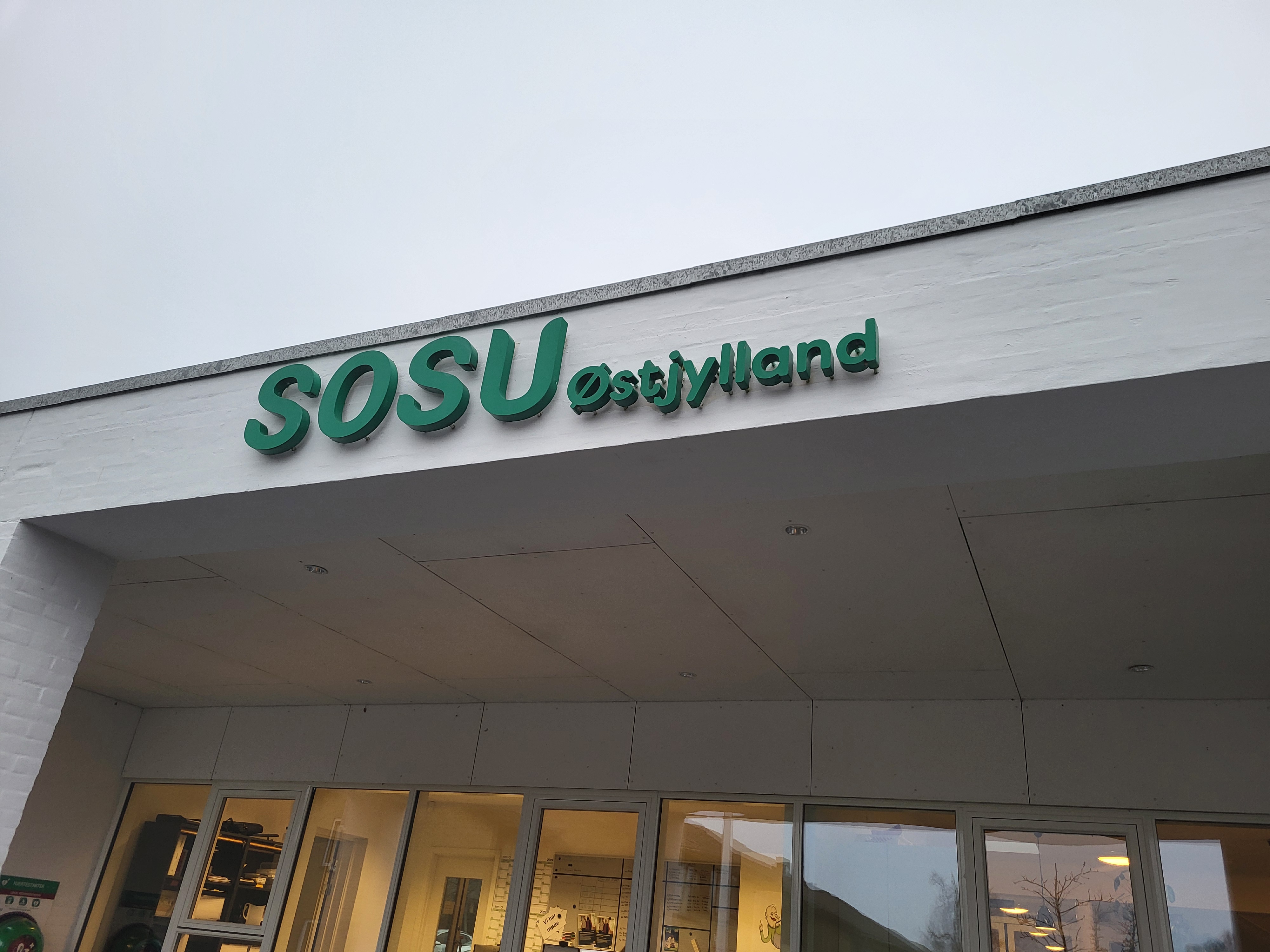 Selvhjælp Silkeborg piger der snakker